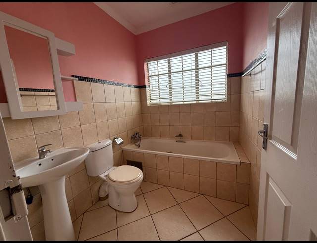 3 BEDROOM HOUSE FOR SALE IN WATERKLOOF